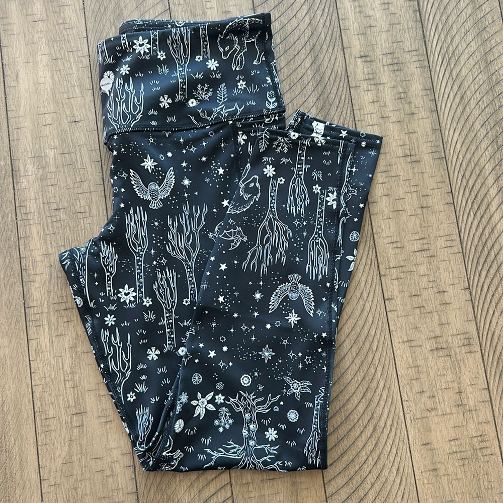 NWT Blackmilk Nocturnal Leggings Limited Edition SOLD OUT ONLINE Size Large